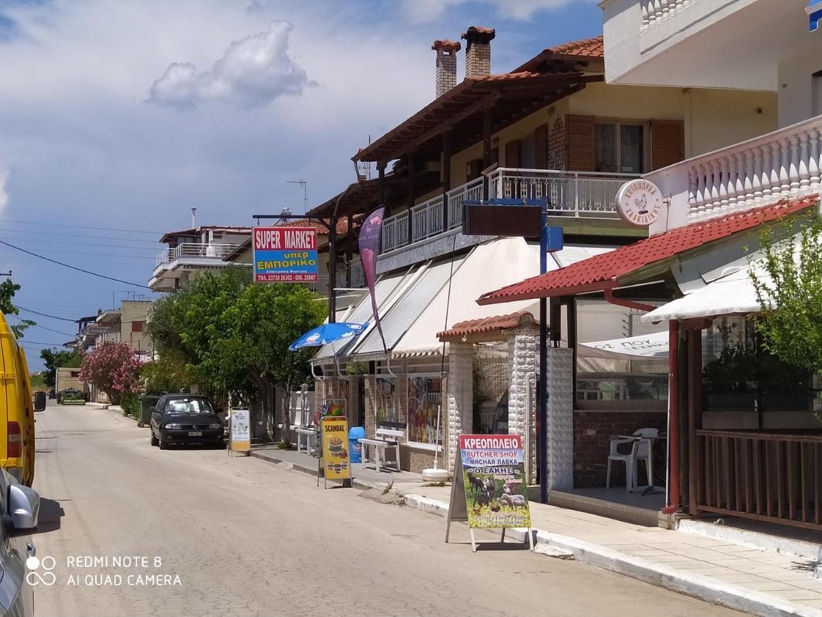 Hause Zorbas Aparthotel Paralia Dionisiou Exterior foto