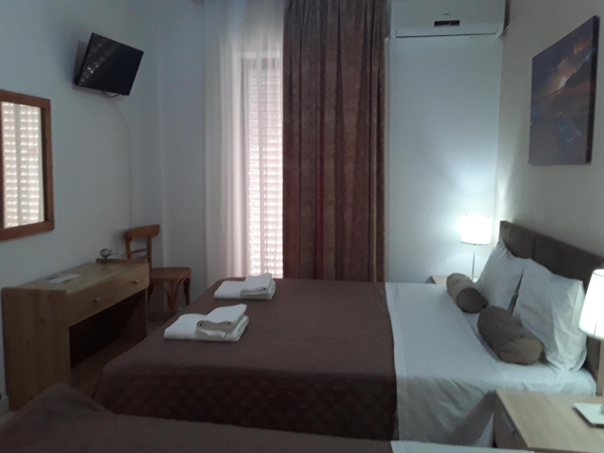 Aparthotel Hause Zorbas Paralia Dionisiou Habitación foto